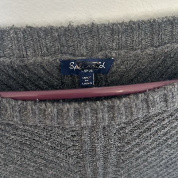 Splendid Women's Crewneck Pullover Sweater Sweatshirt. Size Large. - Picture 6 of 7